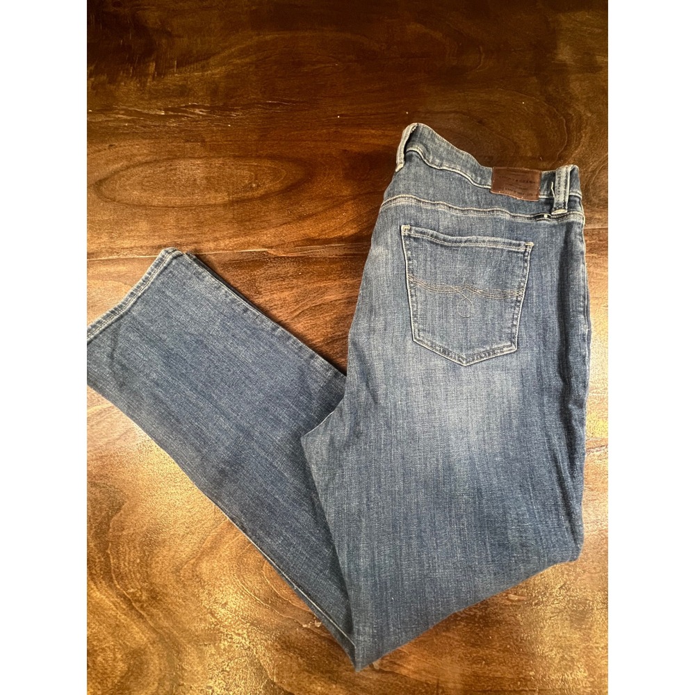 Lucky Brand Emma Straight Plus Size 20W Medium Wash Blue Denim Jeans